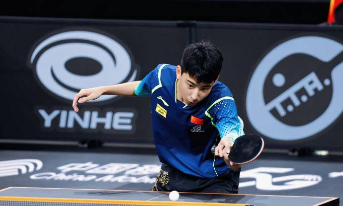 【亚伦·诺拉的全能表现】投打皆精彩助球队获胜 【亚伦·诺拉的全能表现】投打皆精彩助球队获胜