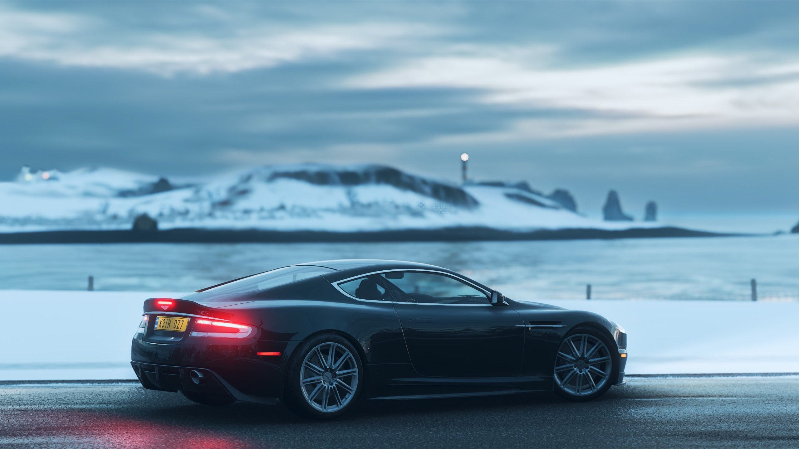 -_老鹰快攻犀利，比赛精彩纷呈_，老鹰秒训