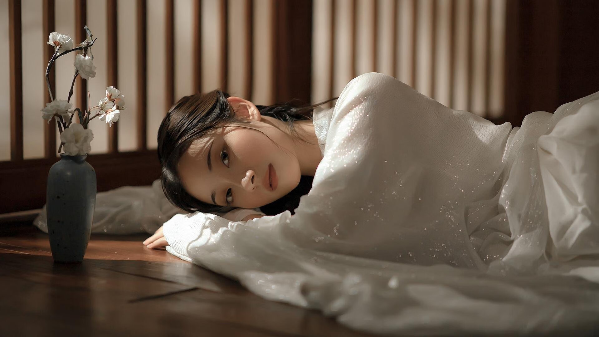 “泥浆激荡：越野赛段的血性拼搏”，泥浆大赛视频