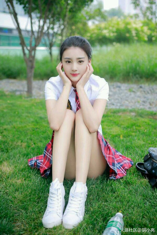 新疆队球员发挥出色,击败对手取得胜利,新疆队球员资料